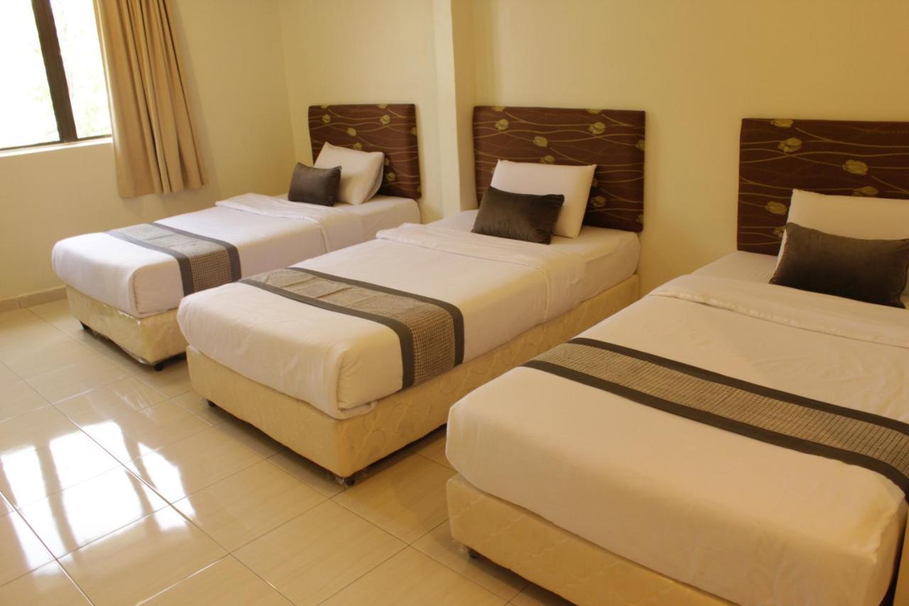 Hotel Bandar Baru Menglembu Ipoh Extérieur photo